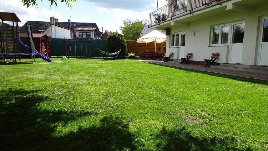 Apartamenty Gosciniec Re-Max Mrzezyno Bagian luar foto
